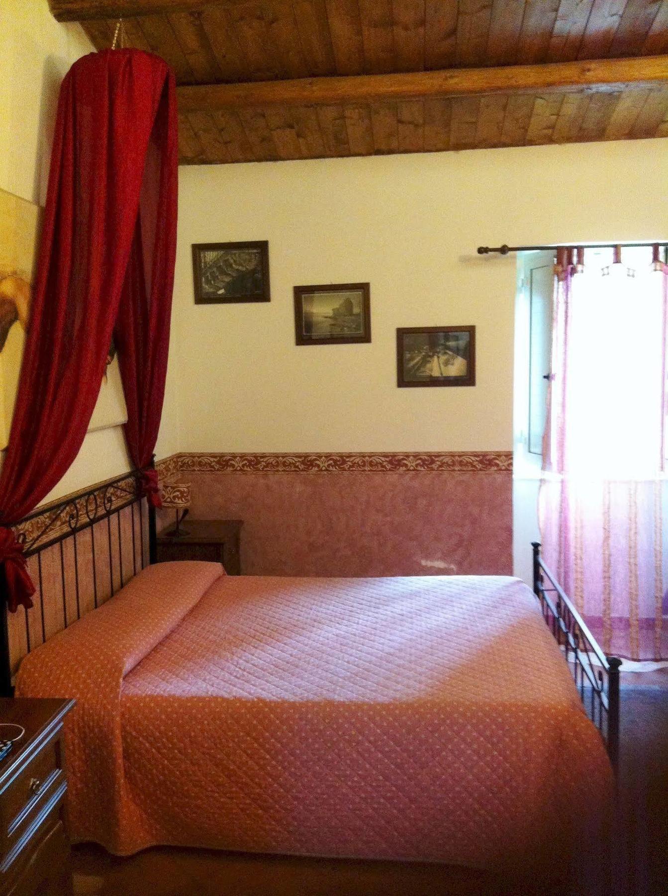 B&B Vinci Noto Luaran gambar