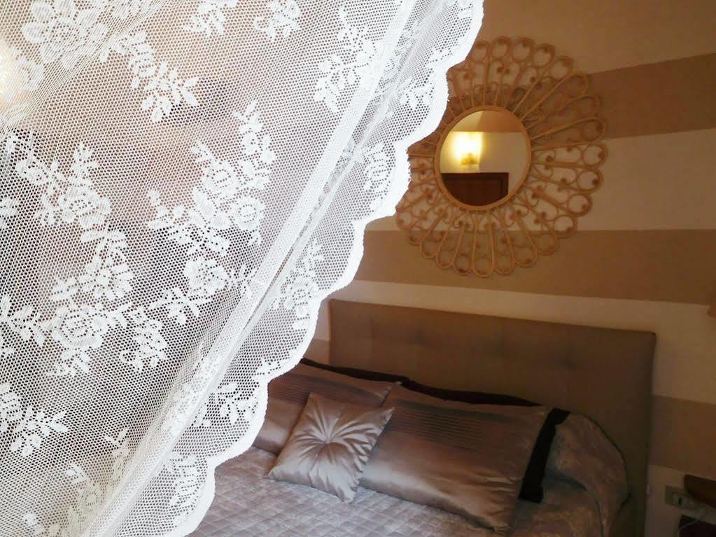 B&B Vinci Noto Luaran gambar